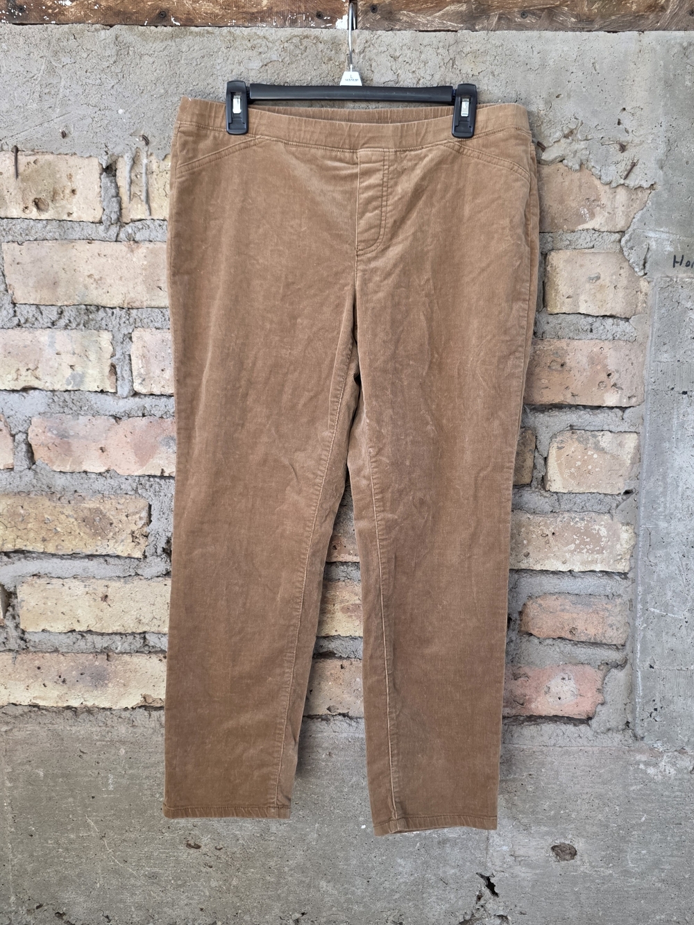 . Jill Camel Brown Stretch Corduroy Pull-On Straight Leg Pants Size Medium Petit